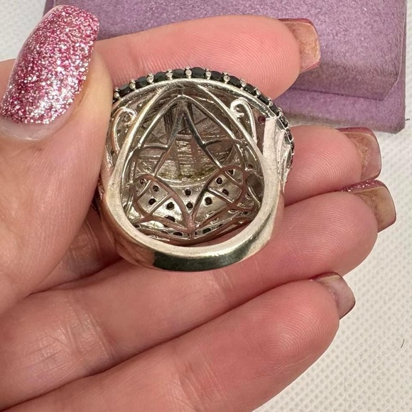 Vintage Sterling Silver Ruby and Black Spinel Ring - Picture 6 of 6